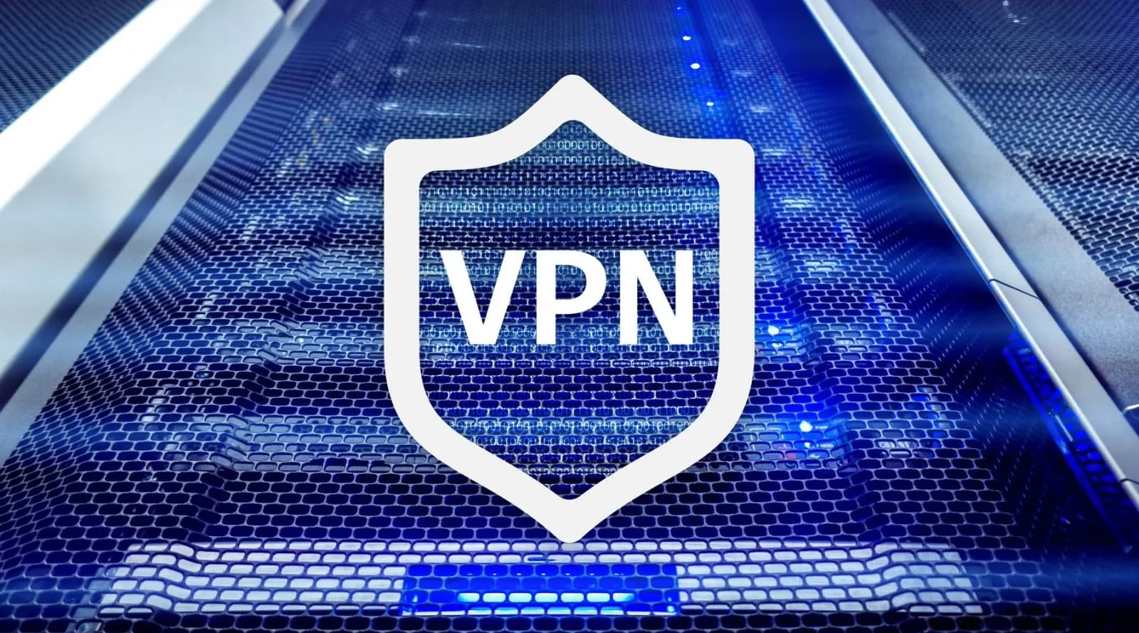 Štít s nápisem VPN na pozadí serverovny
